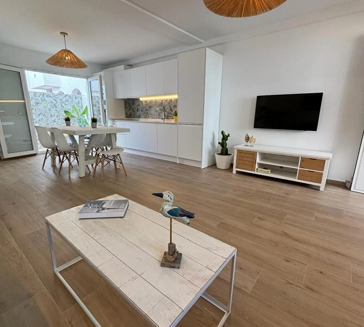 La Casa Del Surf - Alojamiento En San Jose, Almeria contacts